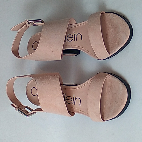 Calvin Klein Women's Carina Kid Nude Suede Block Heel Sandals- Size 9M - Picture 6 of 10